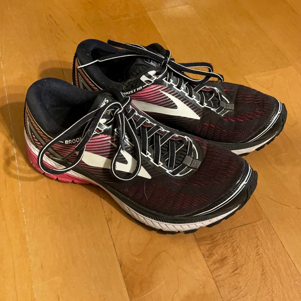 Brooks Ghost 10